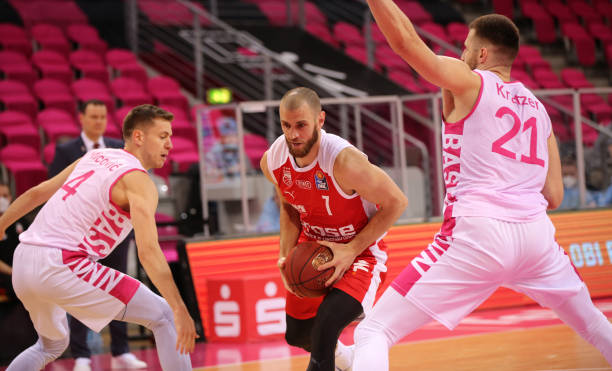 轻微接触 轻微接触