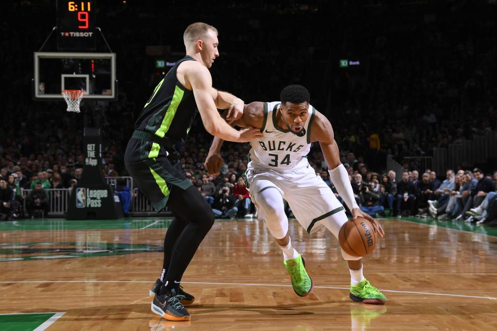 展开了激烈 展开了激烈