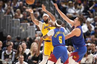 他让人联想 他让人联想