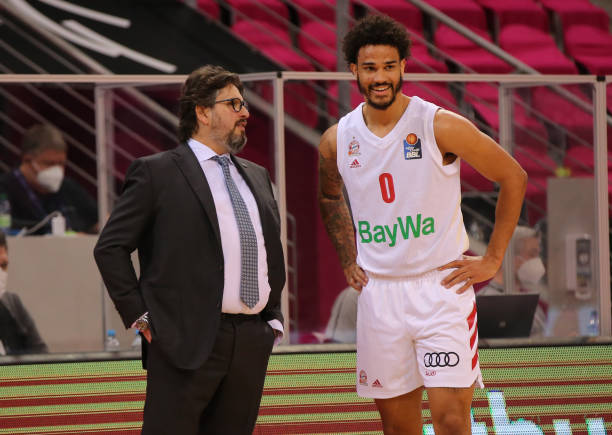 与库尔图瓦 与库尔图瓦